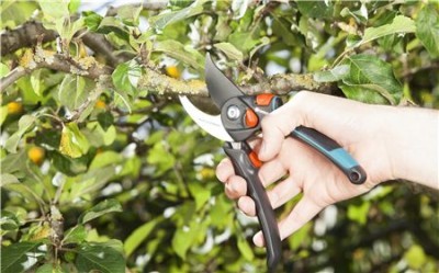 Градински ножици GARDENA